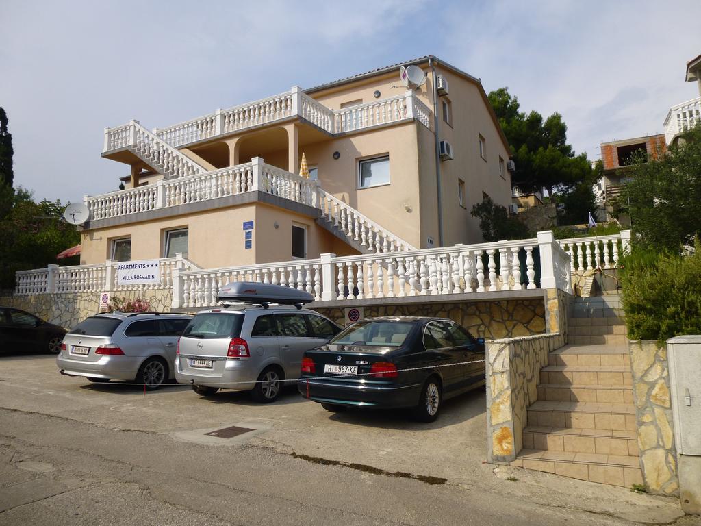 Apartments Villa Rosmarin Omišalj Kültér fotó