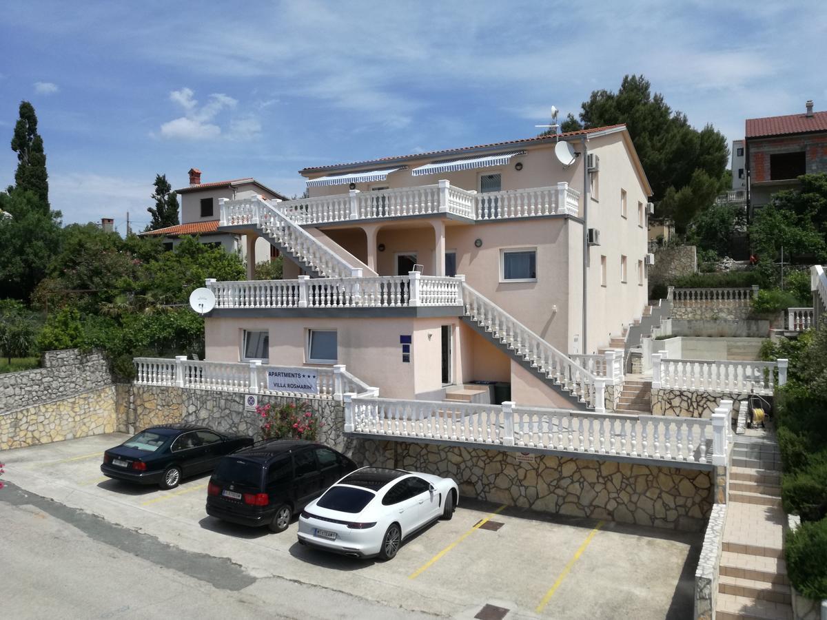 Apartments Villa Rosmarin Omišalj Kültér fotó